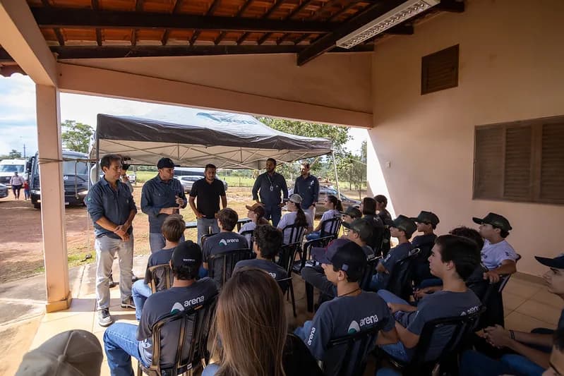 Aula com a equipe técnica na casa da fazenda